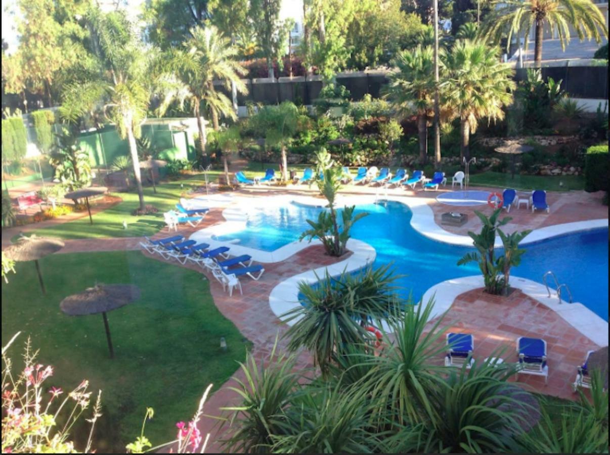 Apartamento Puerto Banus With Private Garden Marbella Exterior foto