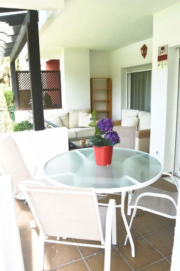Apartamento Puerto Banus With Private Garden Marbella Exterior foto