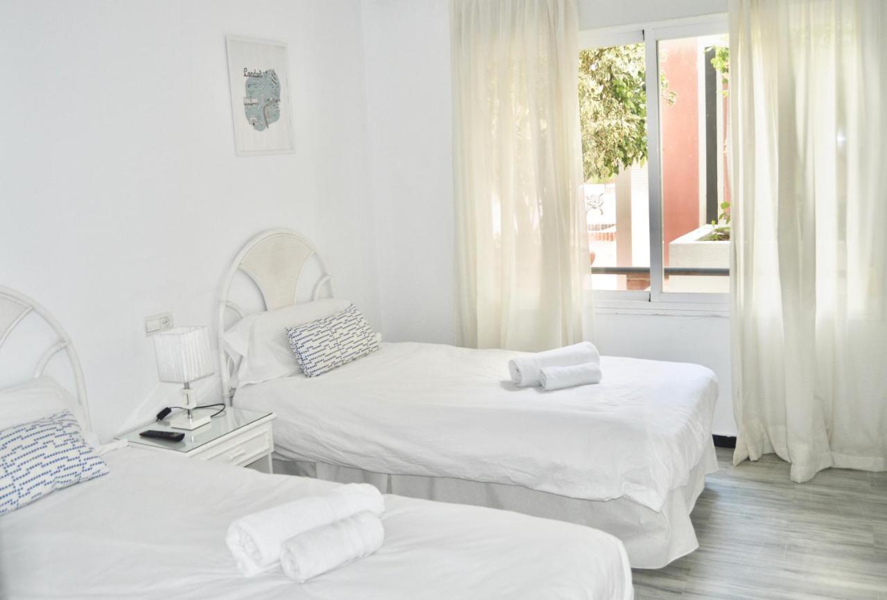 Apartamento Puerto Banus With Private Garden Marbella Exterior foto
